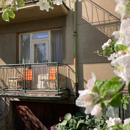 Spacious Apartment - Free Parking! Praga Zewnętrze zdjęcie