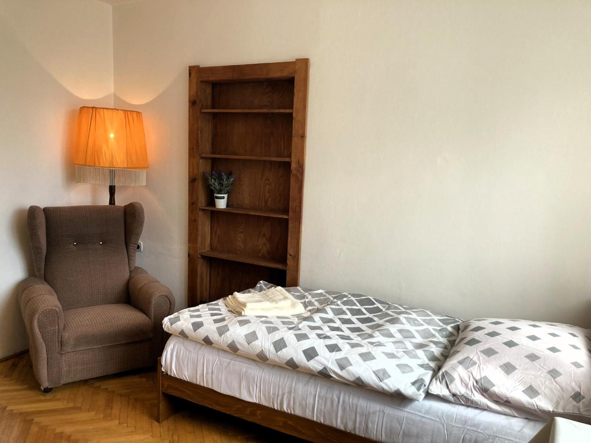 Spacious Apartment - Free Parking! Praga Zewnętrze zdjęcie